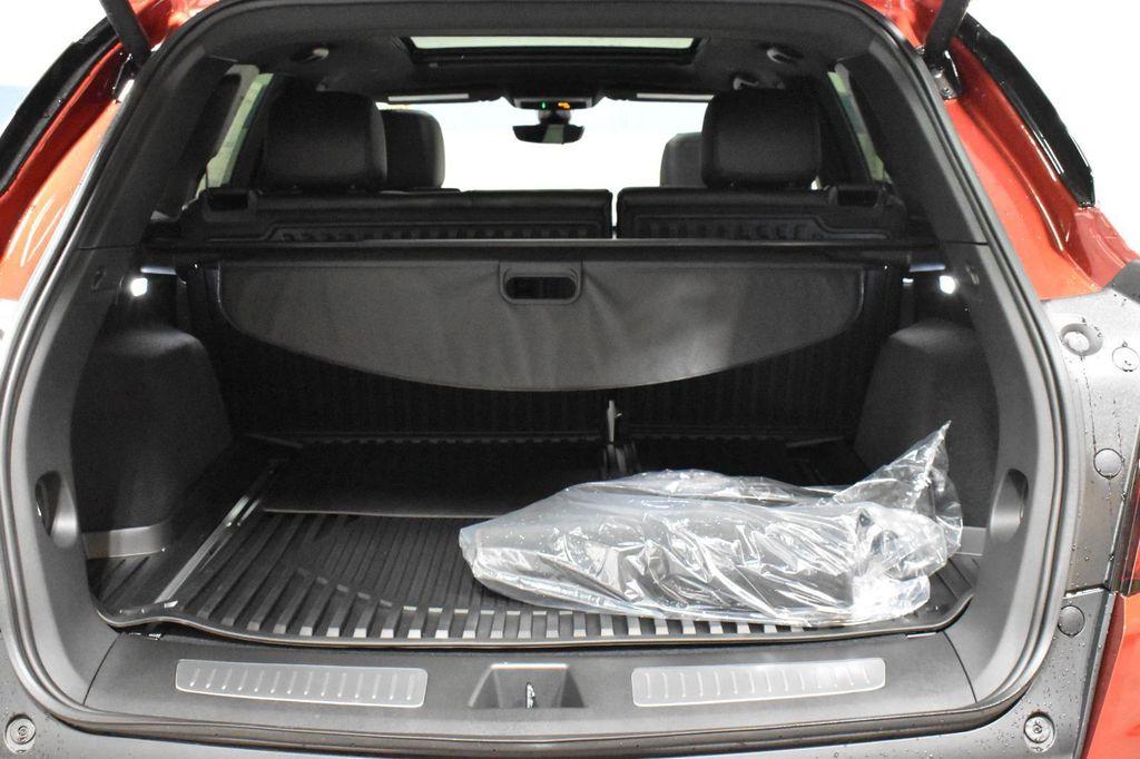 new 2025 Cadillac XT5 car, priced at $52,779