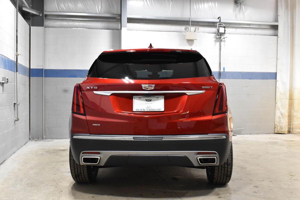 new 2025 Cadillac XT5 car, priced at $52,779