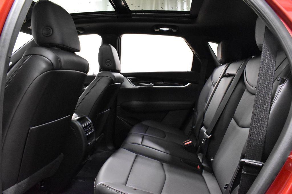 new 2025 Cadillac XT5 car, priced at $52,779