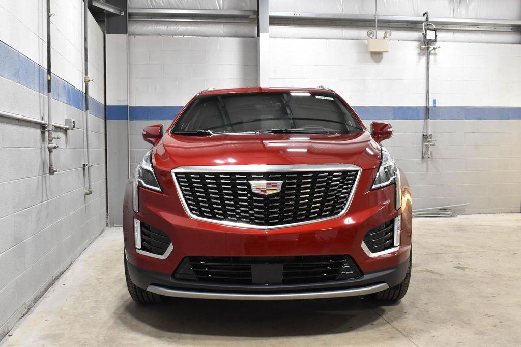 new 2025 Cadillac XT5 car, priced at $52,779