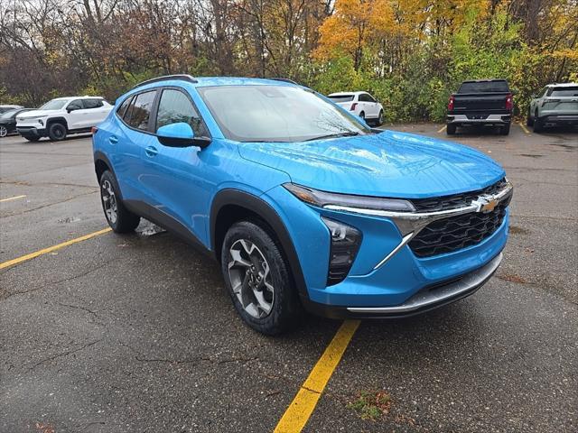 new 2025 Chevrolet Trax car, priced at $23,995