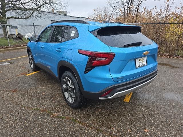 new 2025 Chevrolet Trax car, priced at $23,995