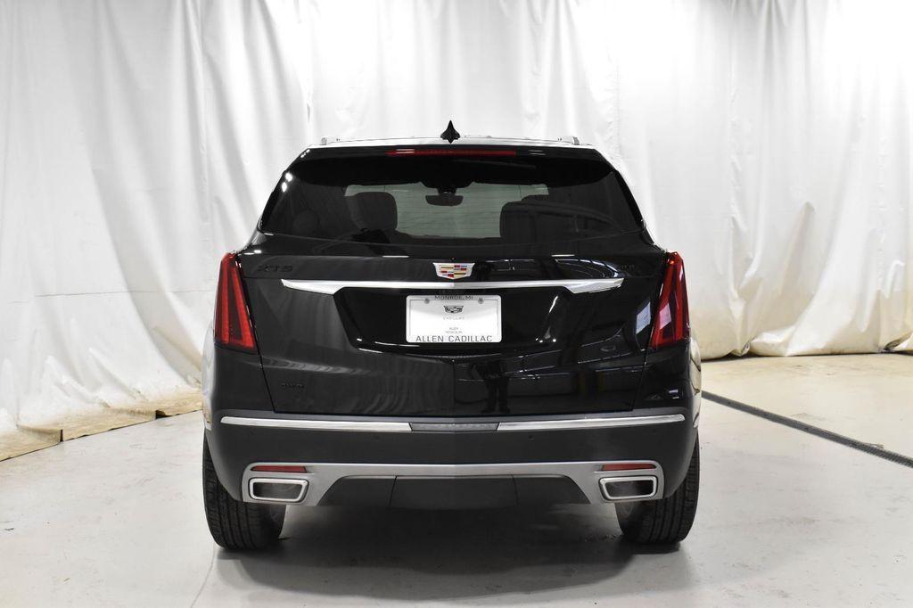 new 2025 Cadillac XT5 car, priced at $54,767