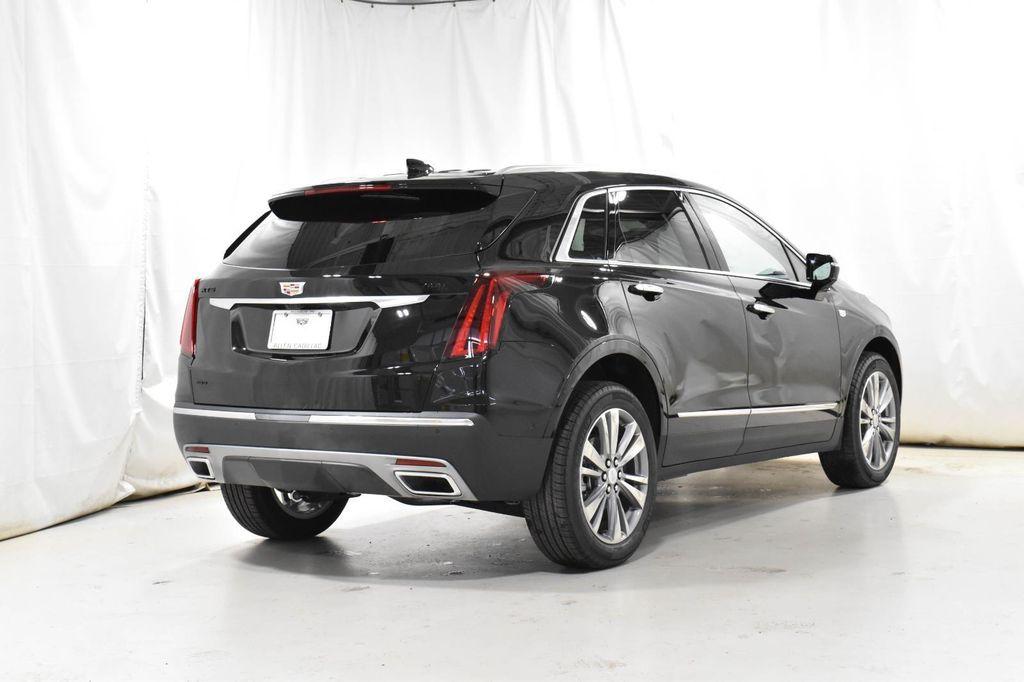 new 2025 Cadillac XT5 car, priced at $54,767