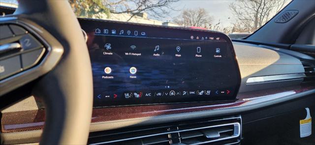 new 2025 Chevrolet Traverse car, priced at $55,428