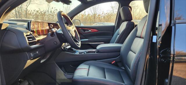 new 2025 Chevrolet Traverse car, priced at $55,428