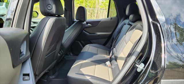 new 2025 Chevrolet Equinox car, priced at $30,203