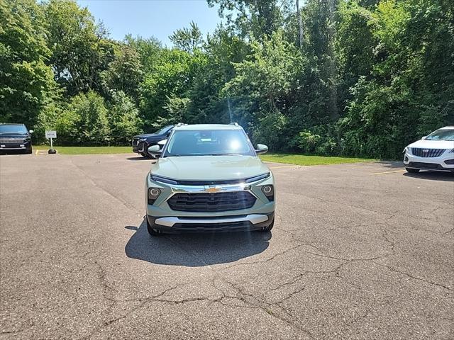 used 2025 Chevrolet TrailBlazer car