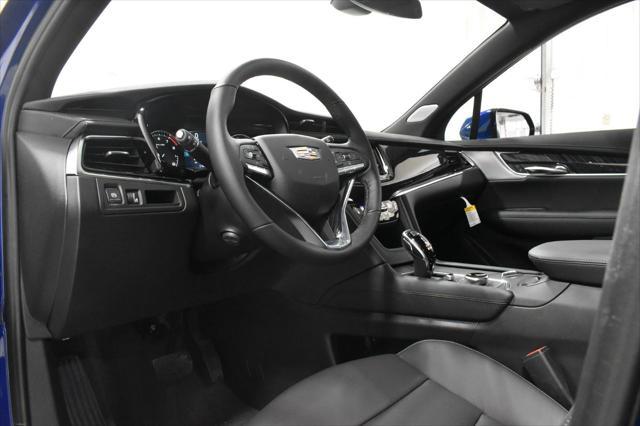 new 2025 Cadillac XT6 car, priced at $53,288