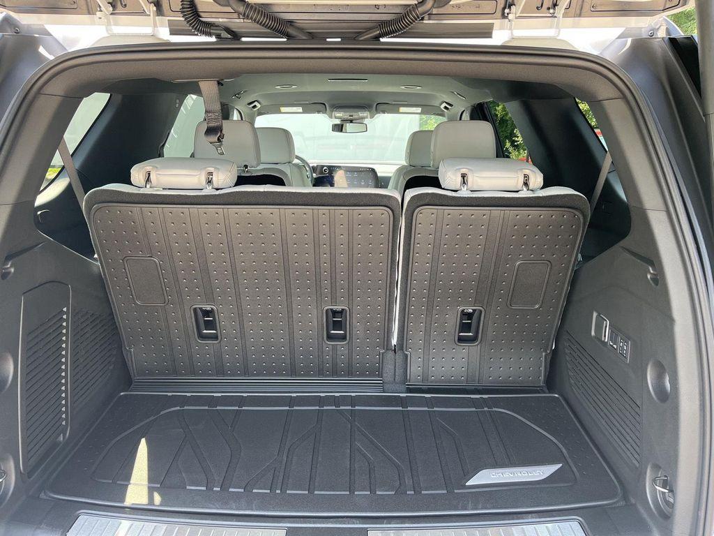 new 2025 Chevrolet Tahoe car, priced at $74,349