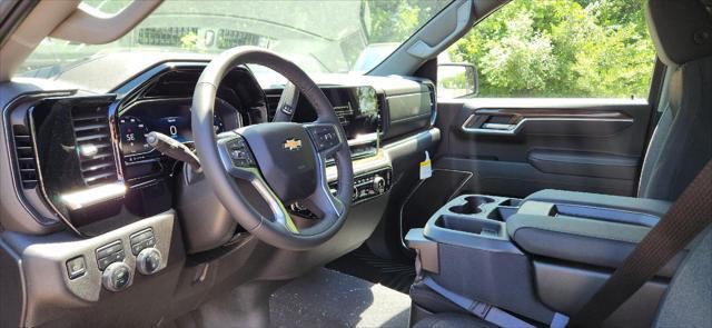 new 2025 Chevrolet Silverado 1500 car, priced at $47,186