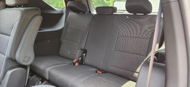 new 2025 Chevrolet Traverse car, priced at $42,560