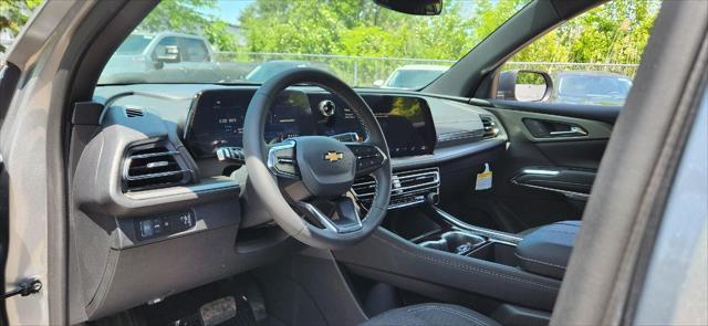 new 2025 Chevrolet Traverse car, priced at $42,560