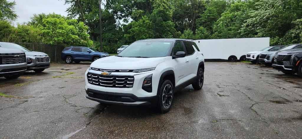 new 2026 Chevrolet Equinox car, priced at $30,919
