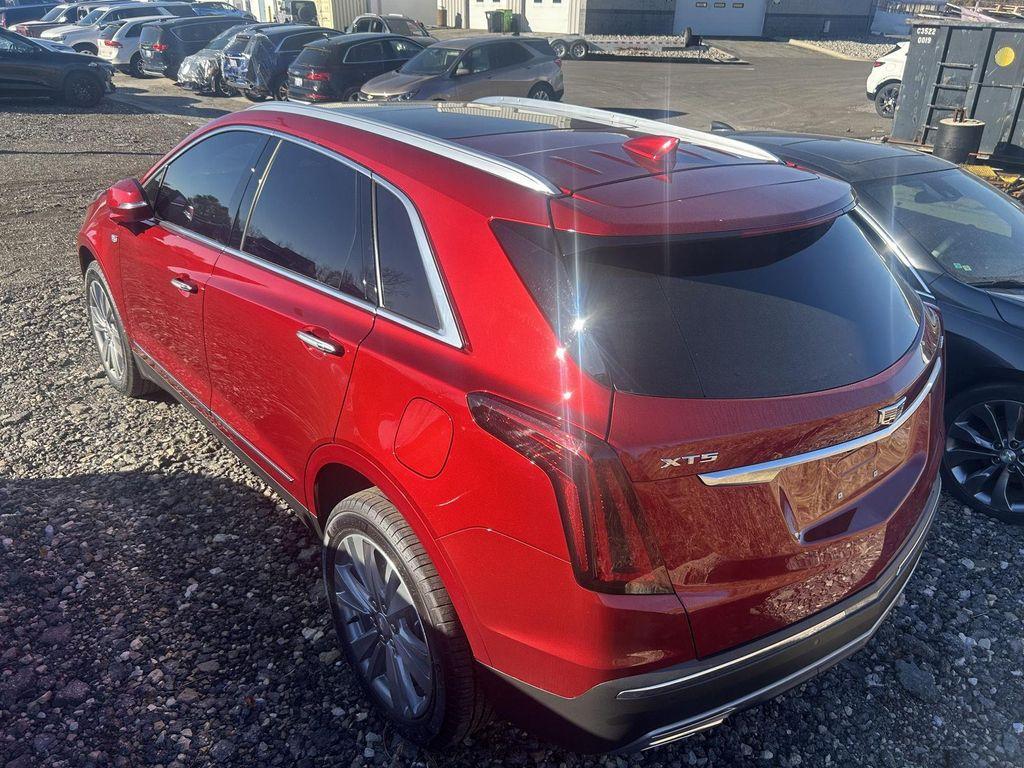 used 2024 Cadillac XT5 car, priced at $42,789
