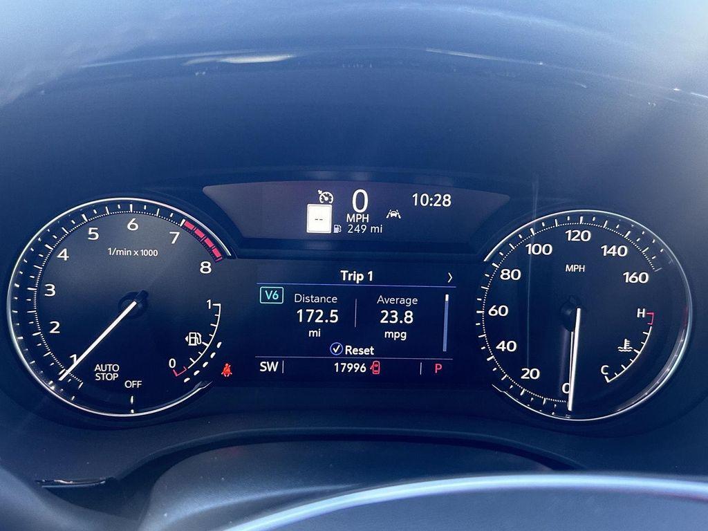 used 2024 Cadillac XT5 car, priced at $42,789