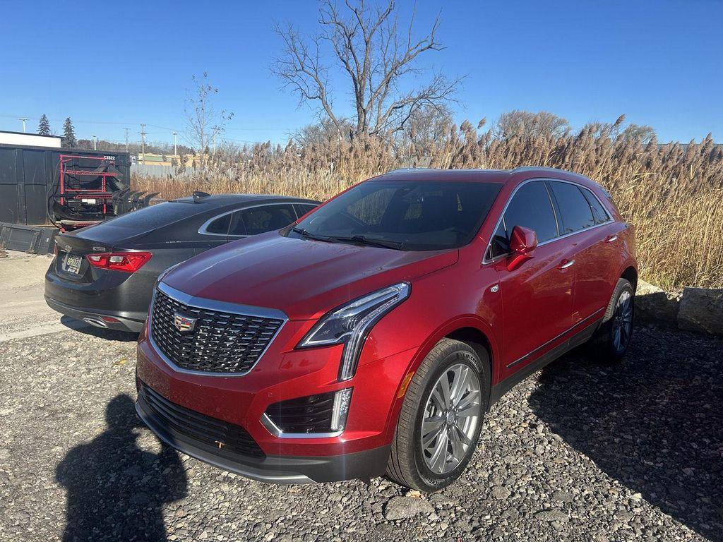 used 2024 Cadillac XT5 car, priced at $42,789