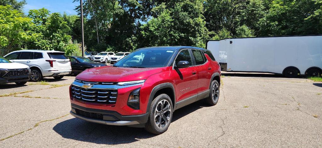 new 2026 Chevrolet Equinox car, priced at $31,326