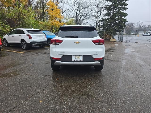 new 2025 Chevrolet TrailBlazer car, priced at $28,105