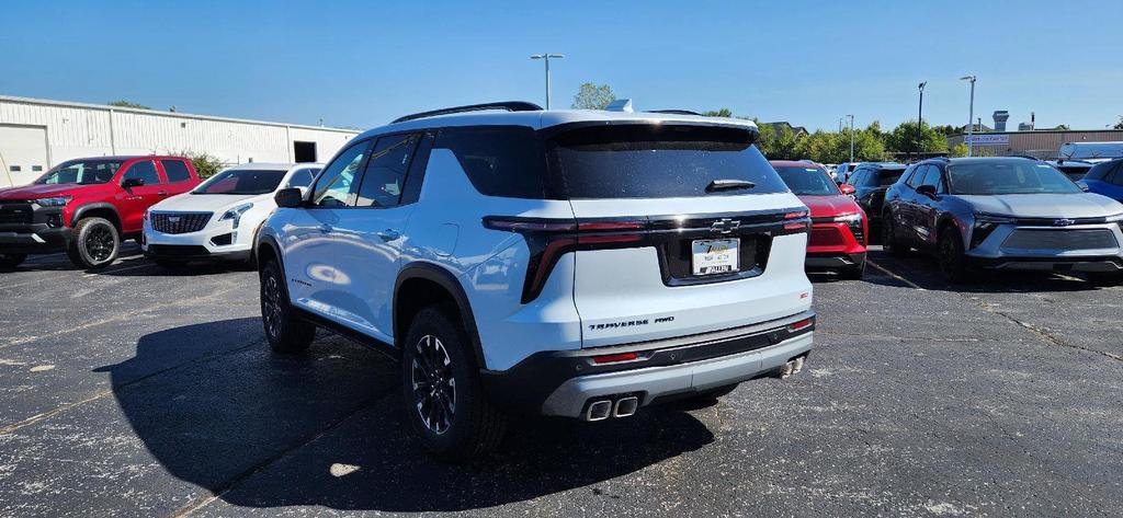 new 2026 Chevrolet Traverse car, priced at $52,728