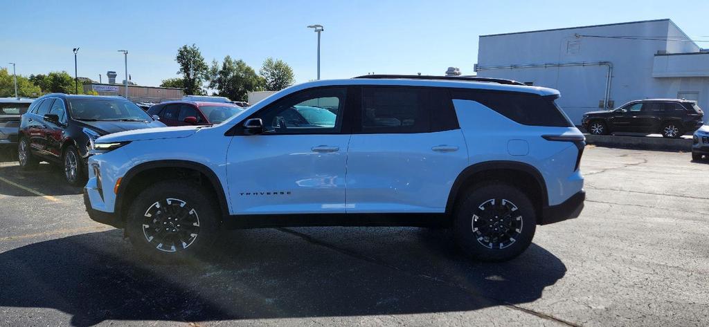 new 2026 Chevrolet Traverse car, priced at $52,728