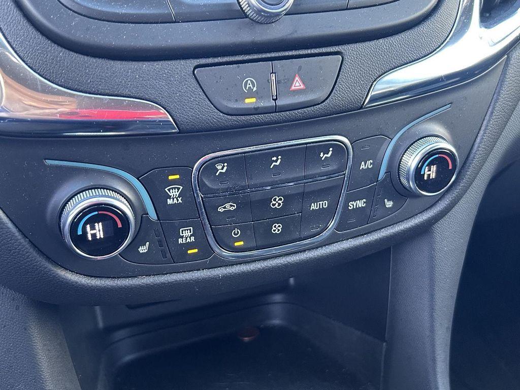 used 2023 Chevrolet Equinox car, priced at $20,987