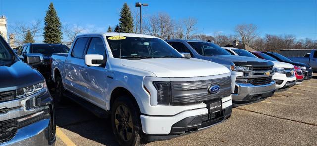 used 2022 Ford F-150 Lightning car