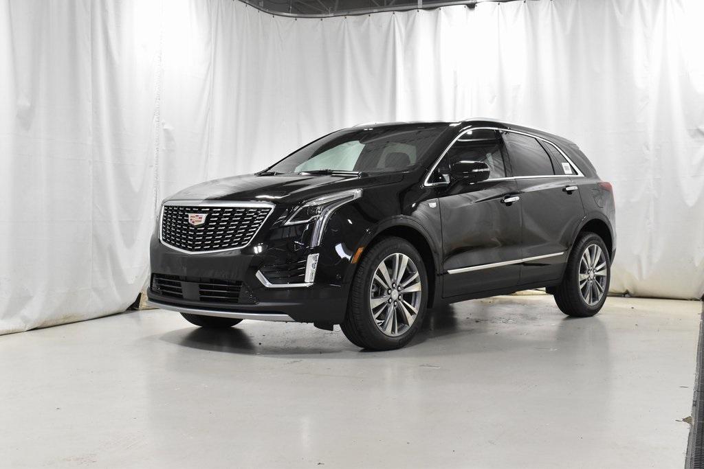 new 2024 Cadillac XT5 car