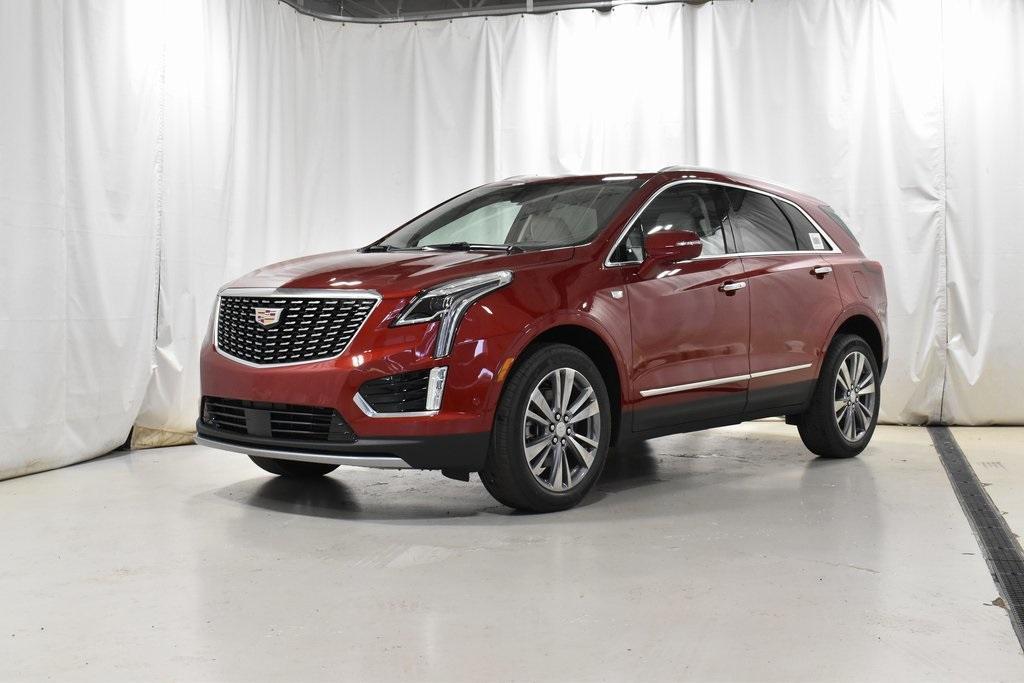 new 2024 Cadillac XT5 car