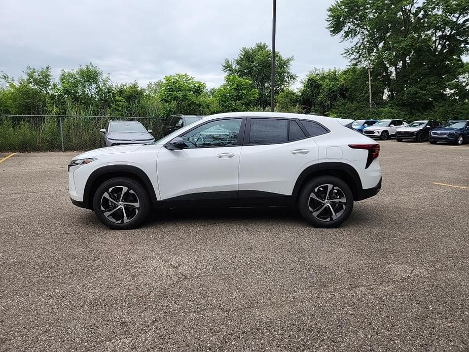 new 2025 Chevrolet Trax car, priced at $24,040