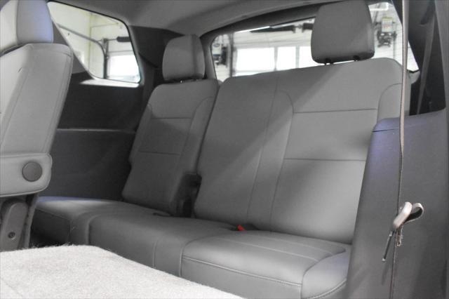 used 2021 Chevrolet Traverse car, priced at $22,499