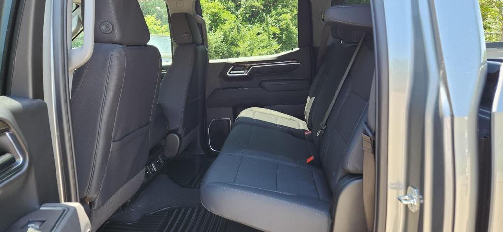 new 2025 Chevrolet Silverado 1500 car, priced at $47,186