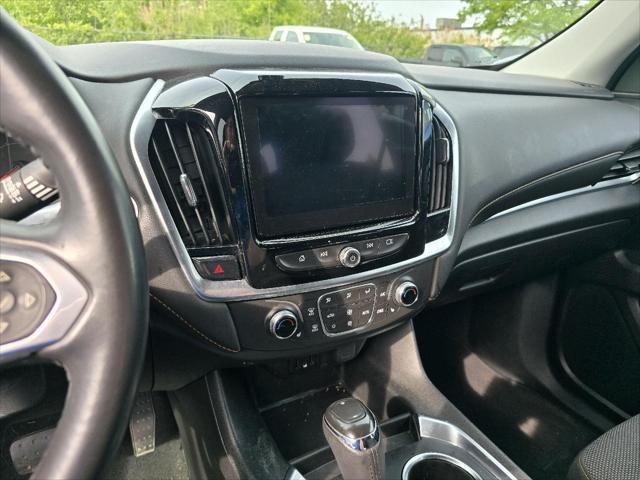 used 2020 Chevrolet Traverse car, priced at $23,266