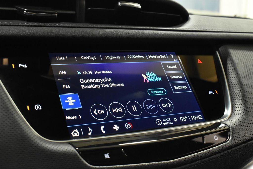 used 2024 Cadillac XT6 car, priced at $38,720