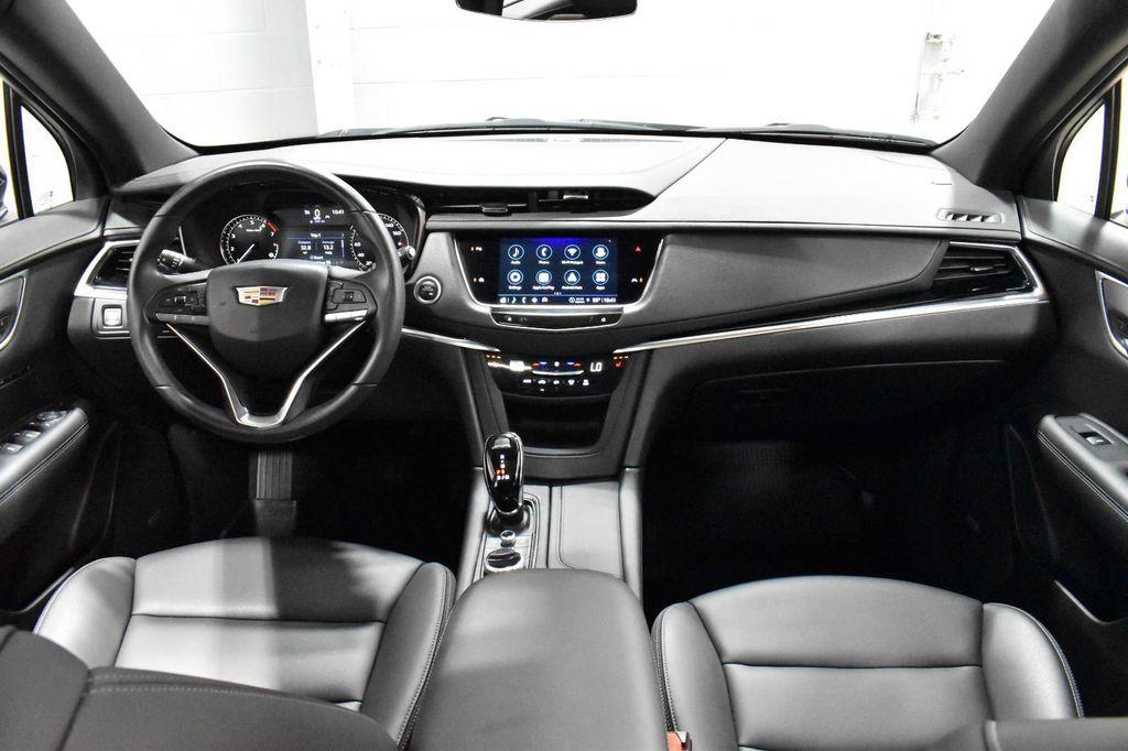 used 2024 Cadillac XT6 car, priced at $38,720