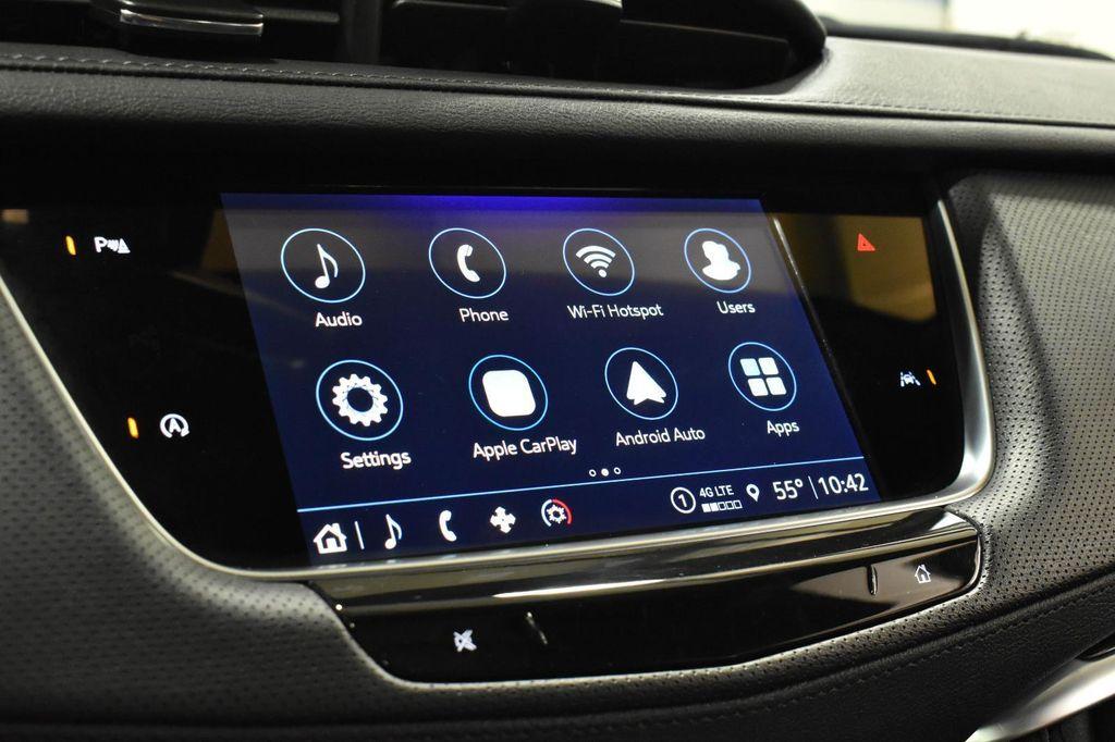 used 2024 Cadillac XT6 car, priced at $38,720