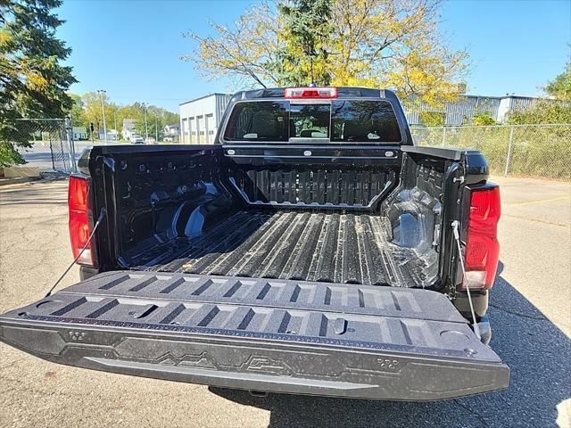 new 2024 Chevrolet Colorado car, priced at $42,870