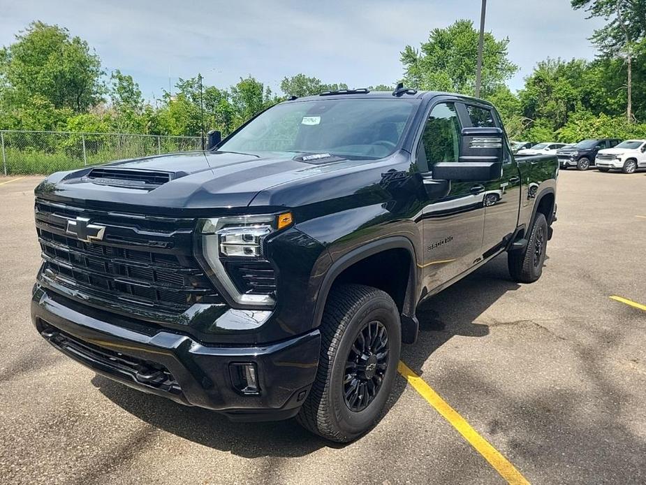 new 2024 Chevrolet Silverado 3500 car, priced at $71,083