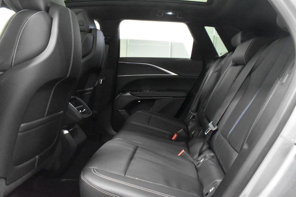 new 2025 Cadillac LYRIQ car, priced at $61,090