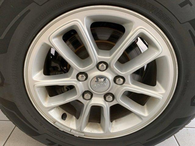 used 2019 Jeep Grand Cherokee car, priced at $18,900