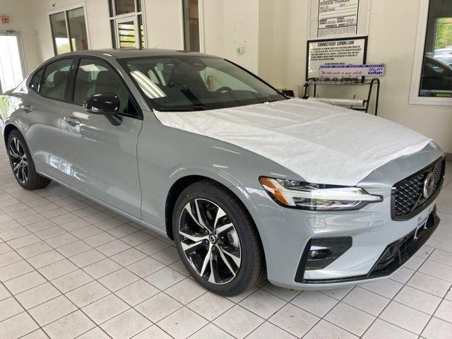 new 2024 Volvo S60 car, priced at $44,780