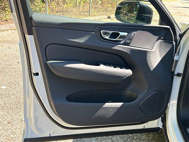 new 2026 Volvo XC60 car, priced at $57,590