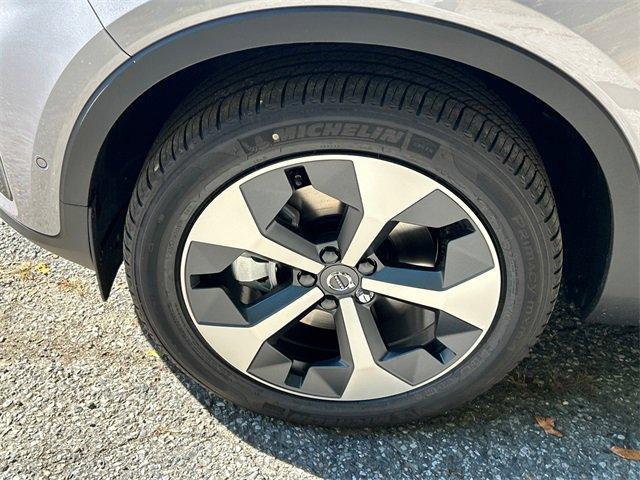 new 2026 Volvo XC40 car, priced at $50,150