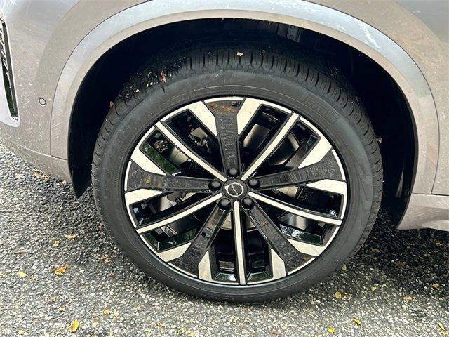 new 2026 Volvo XC90 car, priced at $75,950
