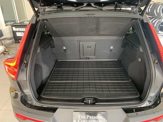 used 2023 Volvo XC40 car, priced at $34,600
