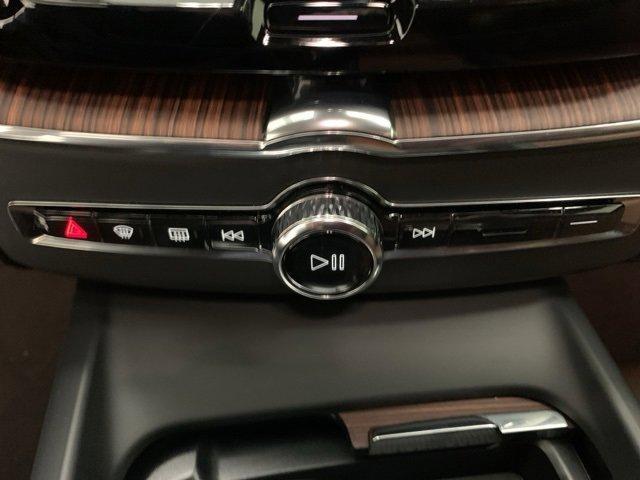 used 2024 Volvo XC60 car, priced at $39,294