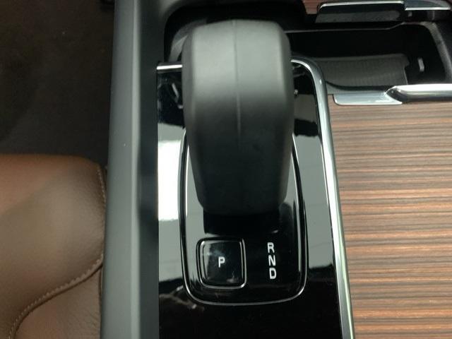 used 2024 Volvo XC60 car, priced at $39,899