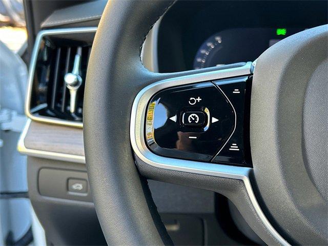 new 2026 Volvo XC90 car, priced at $75,950