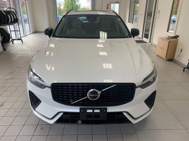 used 2023 Volvo XC60 car, priced at $34,895