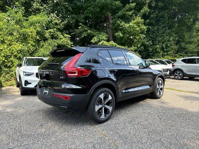 new 2025 Volvo XC40 car, priced at $48,315